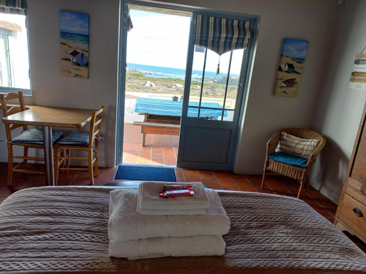 Abalone Guesthouse จาค็อบส์เบย์ ภายนอก รูปภาพ