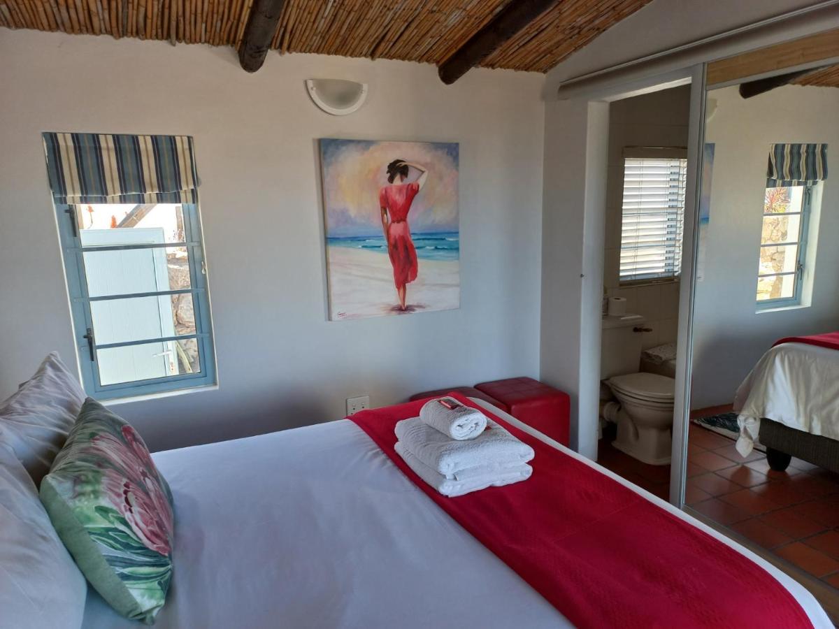 Abalone Guesthouse จาค็อบส์เบย์ ภายนอก รูปภาพ